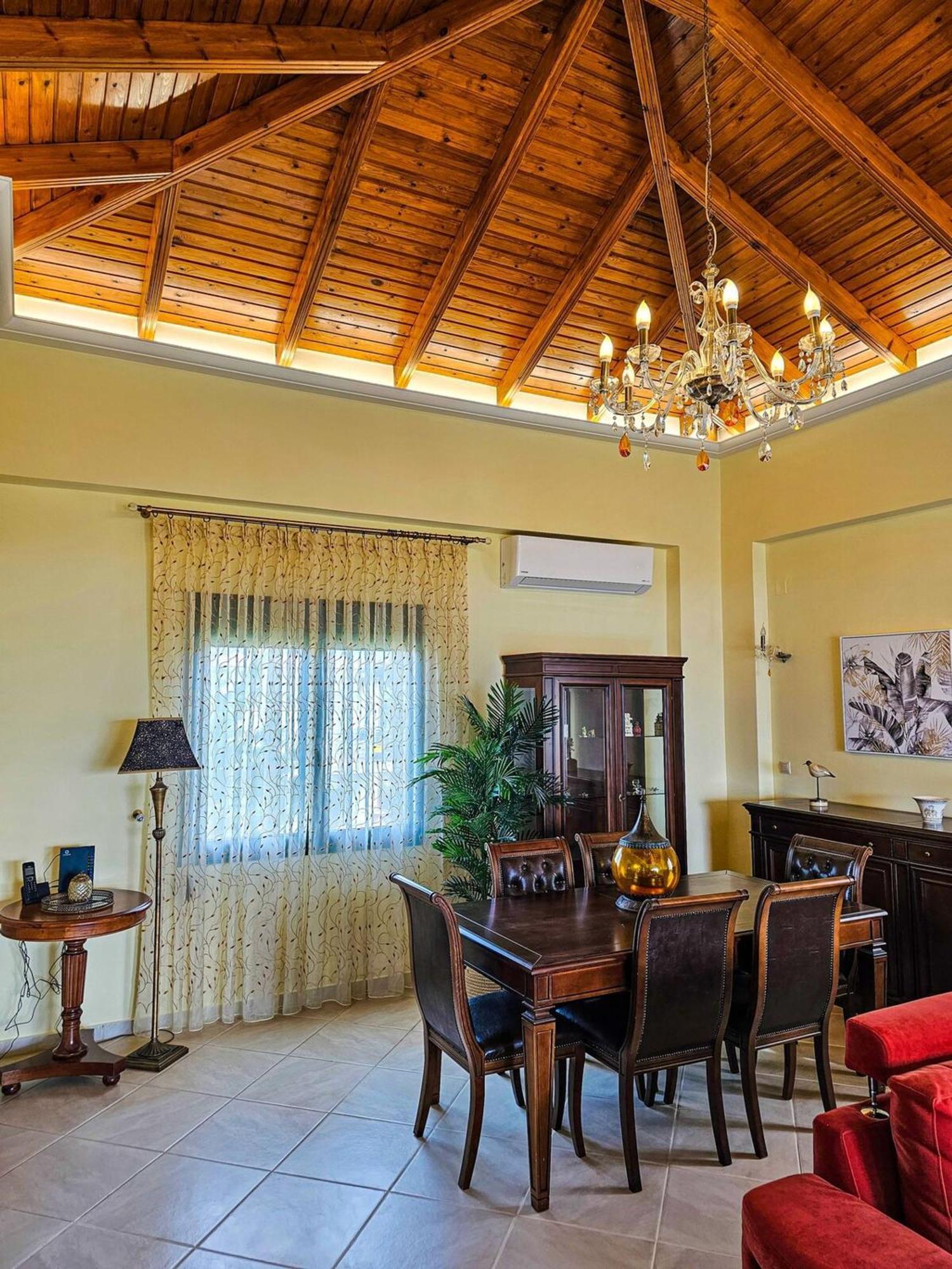 Villa Aitheras With Sea Views And Garden Stérnai 外观 照片