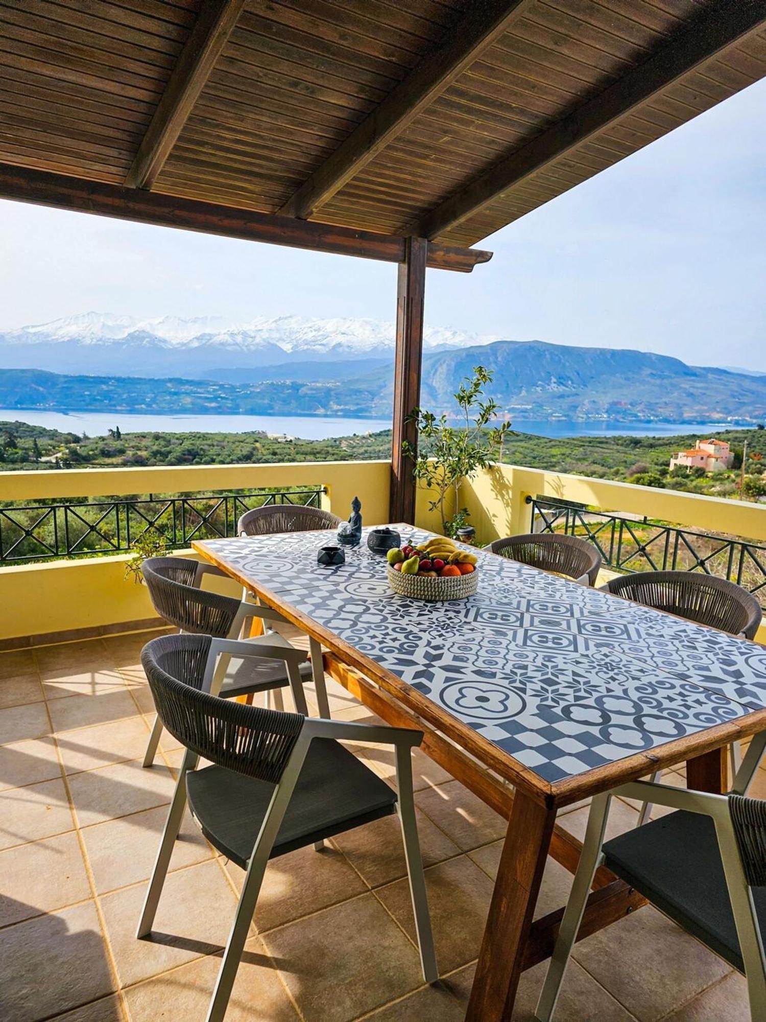 Villa Aitheras With Sea Views And Garden Stérnai 外观 照片