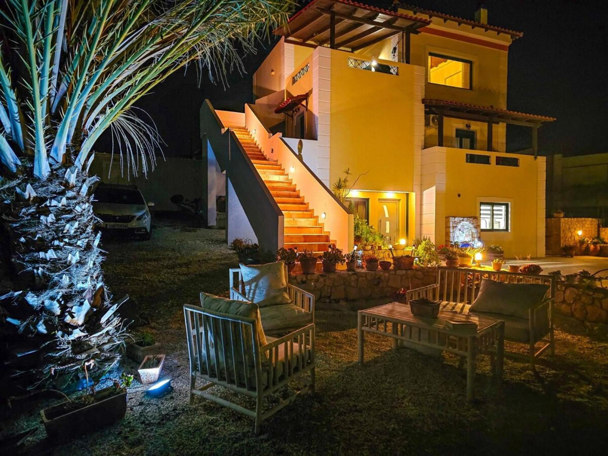 Villa Aitheras With Sea Views And Garden Stérnai 外观 照片